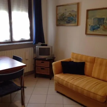 Del Corso - Bilocale Via Borney Daire Cuneo